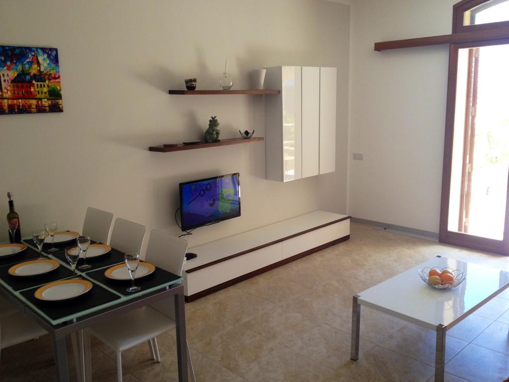 Fort Chambray Apartment Għajnsielem Habitación foto